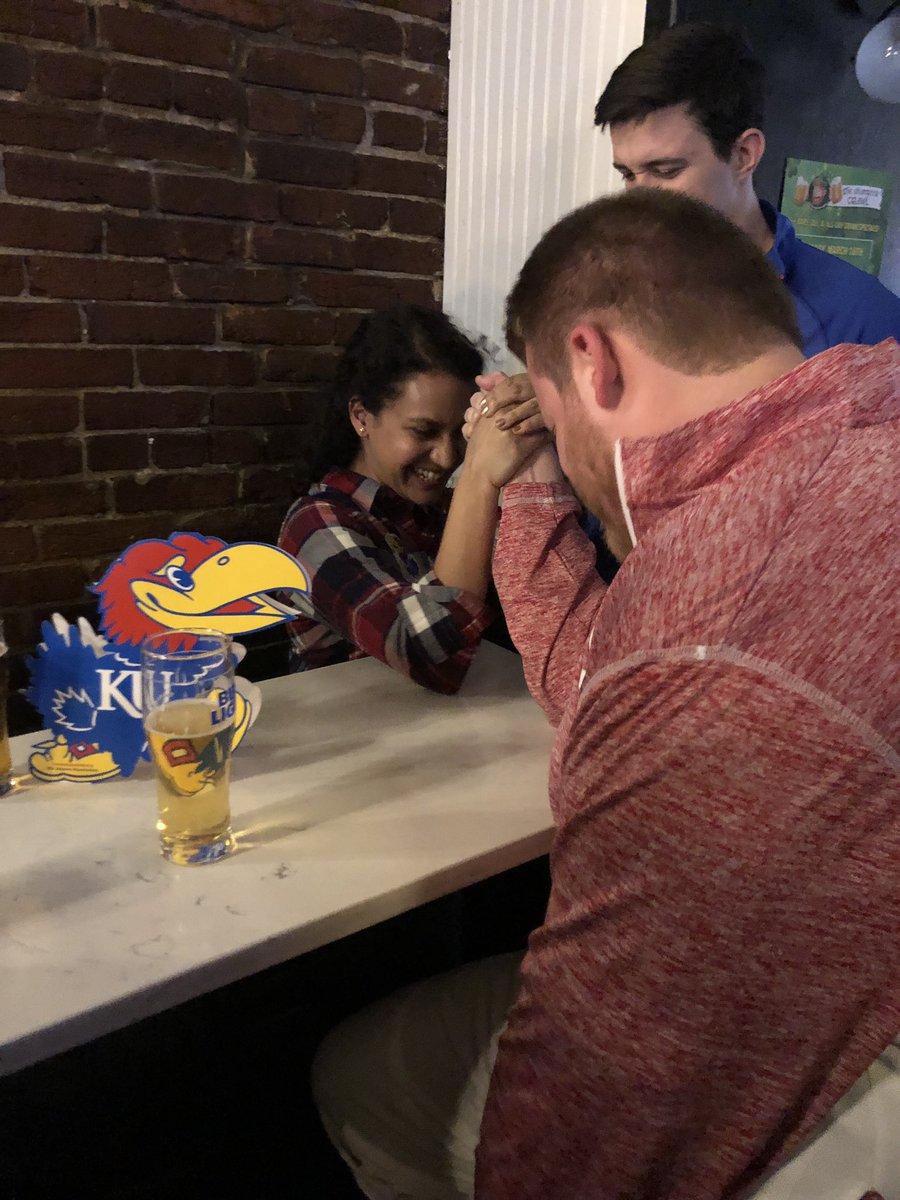 DCSooners's tweet photo. #VersusMode with Kansas. A certain school seems mad to have their big 12 streak beat #big12dc #oudc https://t.co/vYl3h0KW0p