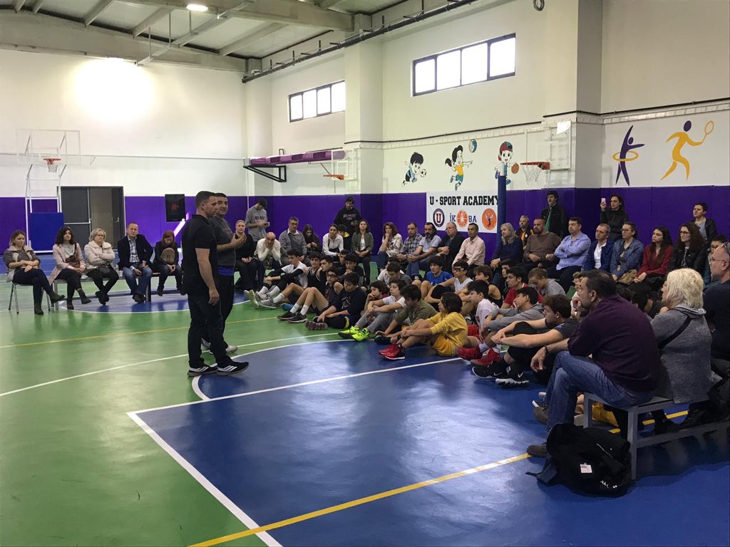 Bugün @bornovakampusu kampüsümüzde gerçekleşen Showcase’den kareler! @UgurOkullari #showcase2019 #showcase19 #sports @ikbacademy