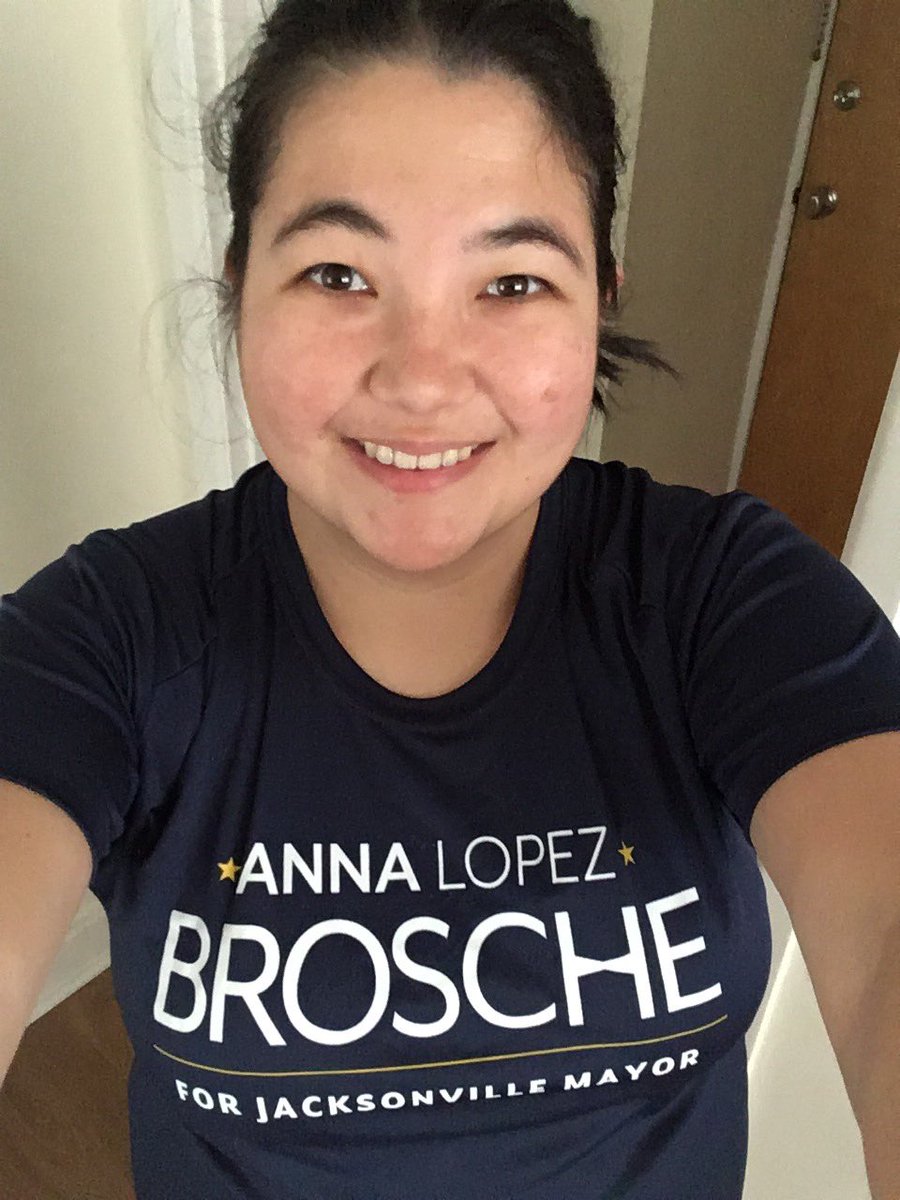 oftencalledjen's tweet photo. Wish I was in Jacksonville to run the #GateRiverRun15k with my fam. But even in frozen NJ I’m still supporting #AnnaBroscheforMayor! https://t.co/5xDXuu6KDk