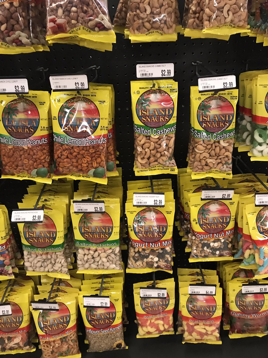 jaylclendenin's tweet image. And who can live without the long-reach silicone #backbrush or a $20 #glutenfree MEGA XXL neon #gummybear or #nuts galore or, all our childhood fav coin machines w tattoos, gumballs and erasers! #YoureWelcome