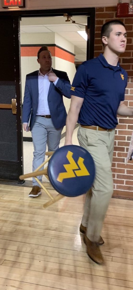 sjlilly's tweet photo. @Blue_GoldSports The MVP of @WVUhoops #thebarstool https://t.co/tN51ukfav0