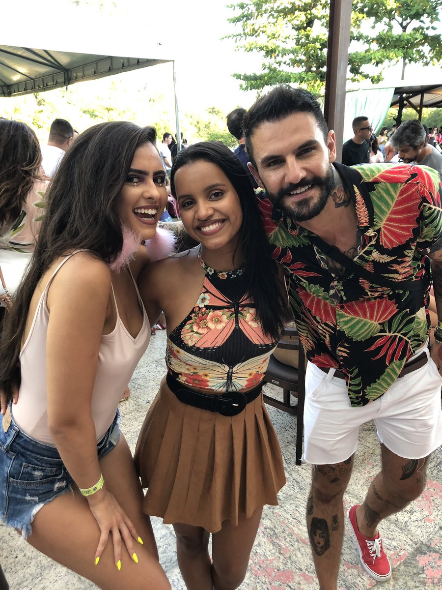 hanakhalil's tweet photo. a legenda é de vocês ❤️ https://t.co/QQqGRUDNAF