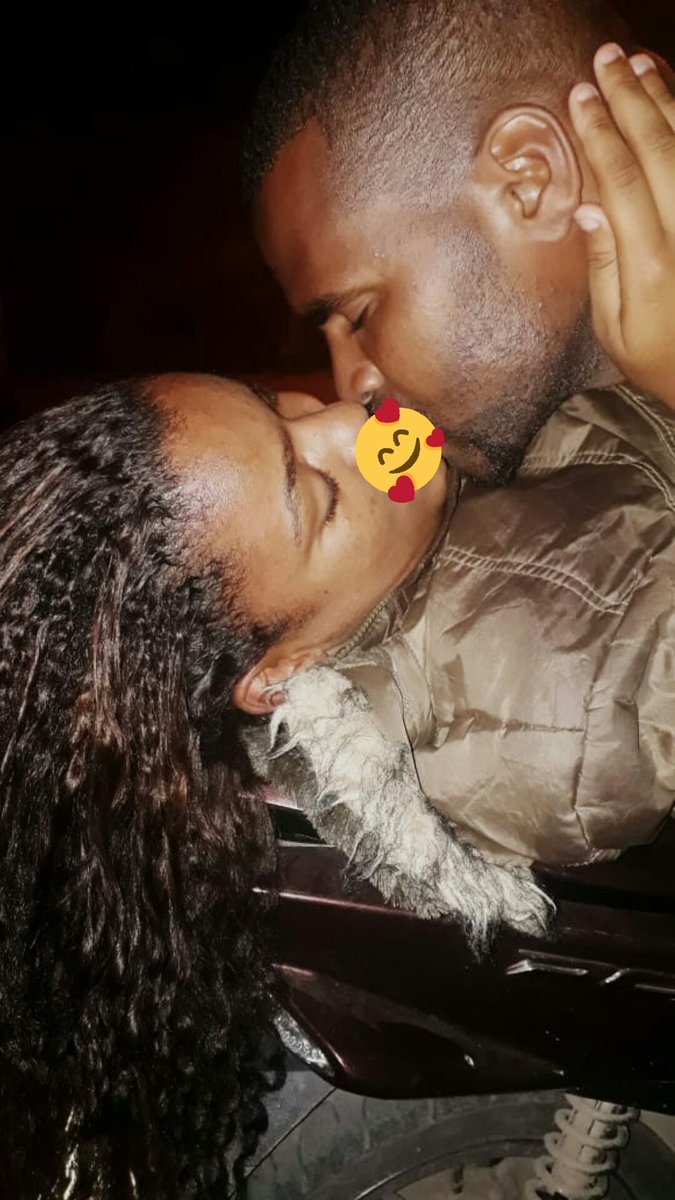 morenna777_'s tweet photo. Quando e Pra Ser Até Quem Vem Pra Atrapalhar Acaba Ajudando..! 🤞🏽💏💘
+1 #ComMeu🐒😍😅 https://t.co/MI5rTDbztG