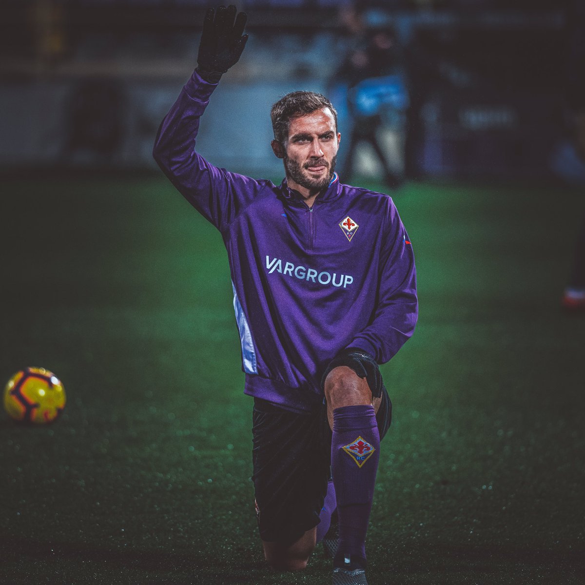 acffiorentina's tweet photo. CHI VIENE DOMANI AL #FRANCHI⁉️

#FiorentinaLazio ⚜️⚪️🔵

#NoiSiamoFirenze ⚜️ #InsiemeSiamoPiùForti https://t.co/Dm0rBcmQ5N