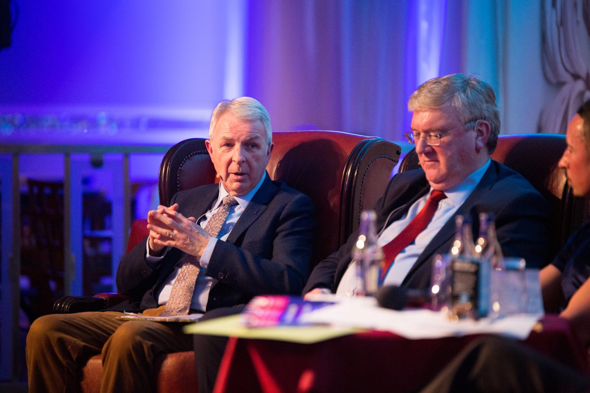 studioxDOTie's tweet photo. A few quick photos from last nights #SecretsToSuccessCastlebar event, with Niall McGarry (https://t.co/ew5SCMSeSZ), Pat McDonagh (Supermac's) and Tom Murphy (Pamex/DeFacto Shave). https://t.co/tPFbN5muJ0