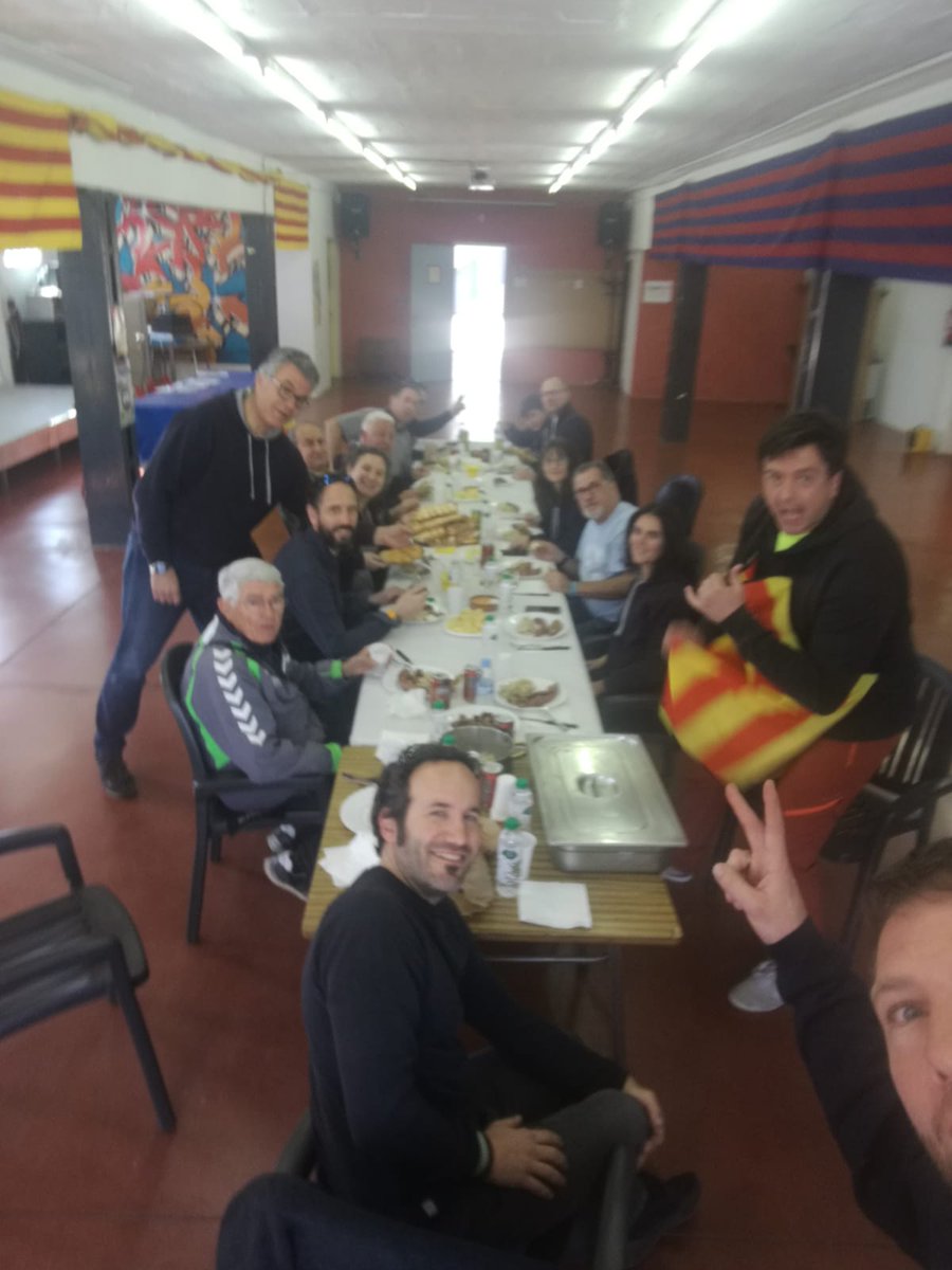 AmicsVWCat's tweet photo. Avui assemblea general 2019.
Tota la info aqui: https://t.co/5OlNDribCK
#avwc #vw #aircooled #aircooledvw #beetle #vwbeetle #bug #vwt1 #vwt2 #vwt3 #vwvans #buggy #vwvans  #vwescarabajo #cox https://t.co/gIap5pfVwi