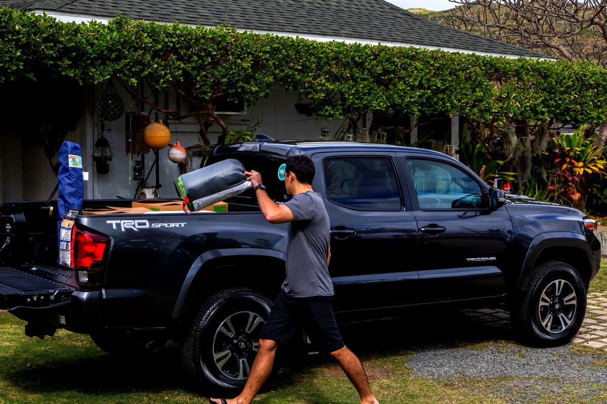 Load 'em up🏕  #DriveHui

Whether you need to haul something or just get away. Check out the Tacomas in our fleet!
---
#hawaii #luckywelivehawaii #hilife #hawaiilife #honolulu #oahu #aloha #funwithfriends #lethawaiihappen #ハワイ