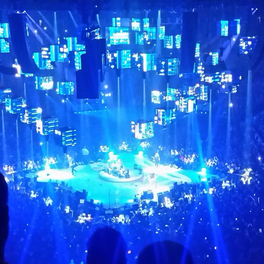 horsebookends's tweet photo. @MetallichatPod here's my contribution! #MetInKC https://t.co/GDjxIjf8Tn