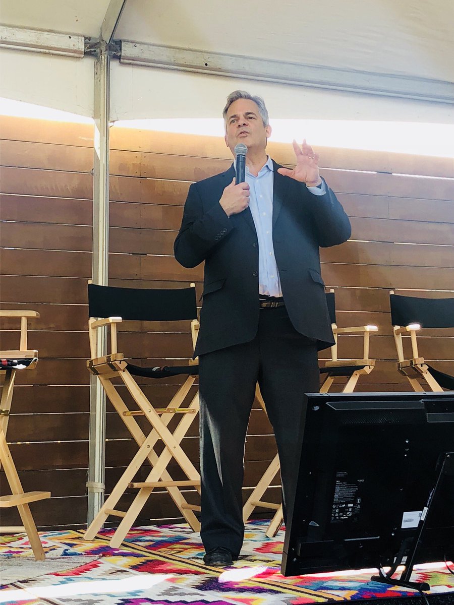 Mi_Kuhn's tweet photo. .@Mayoradler: “It’s all about moving people through cities and providing choices to get from A to B.” #sxsw2019 #Austin #revolutionizingtheroad #moovel #REACHNOW @CityLab @RockyMtnInst https://t.co/lk4JftZCxh