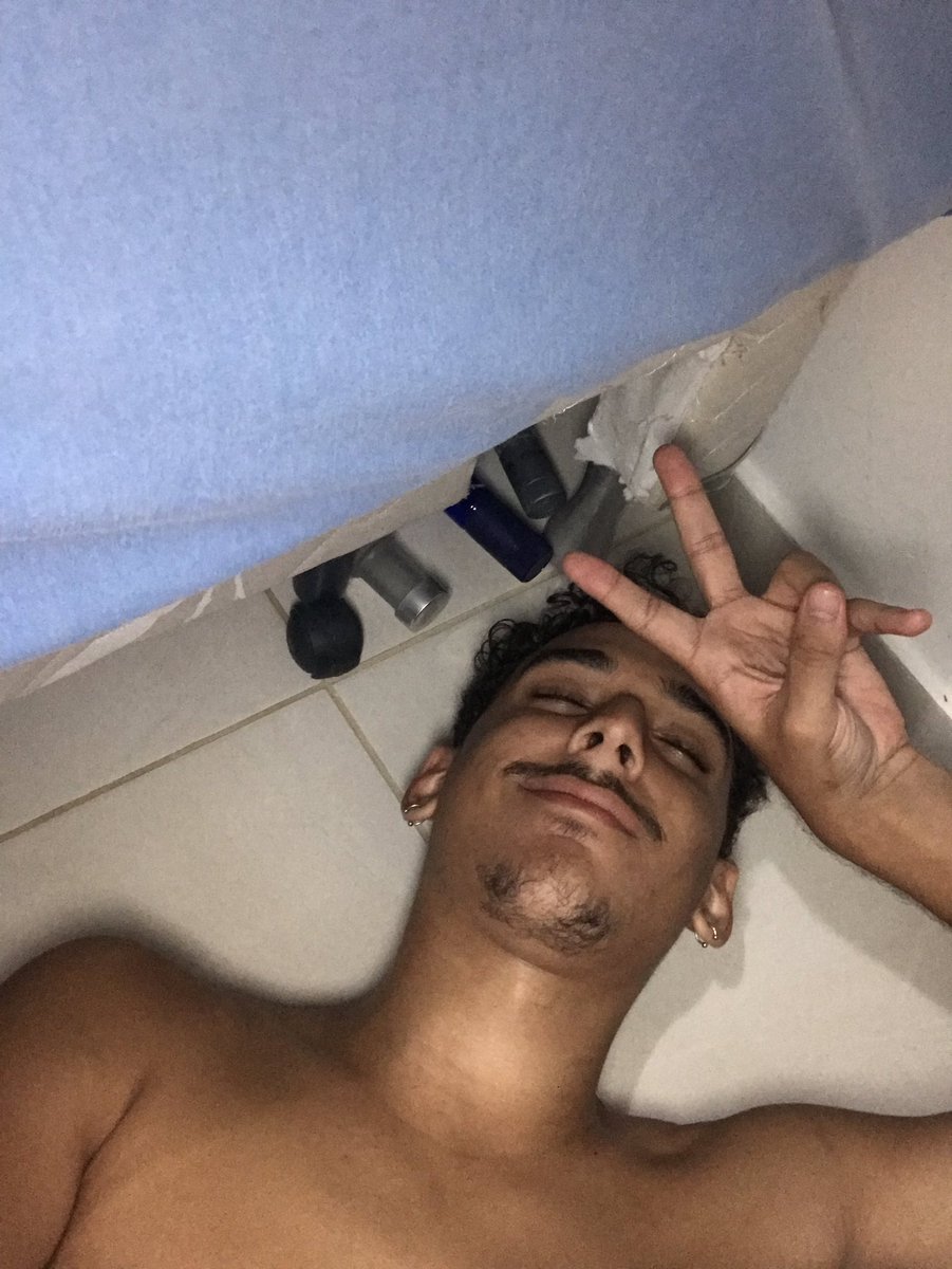 porratangelo's tweet image. Obrigado  @Check_Out_pub por esse transtorno 
#Checkoutpub