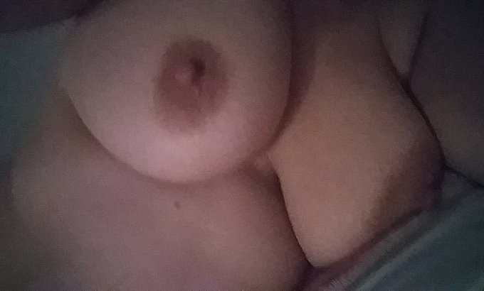 @prettyjuicynfat @daratedXcouple @wolf67961 https://t.co/VpwACziho2<a class="tags" target="_blank" title="On Twitter" href="/?out=eyJ0eXAiOiJKV1QiLCJhbGciOiJIUzUxMiJ9.eyJpYXQiOjE3MjUzNjE2NzEsImlzcyI6InR3cG9ybnN0YXJzLmNvbSIsIm5iZiI6MTcyNTM2MTY3MSwiZXhwIjoxNzU2ODk3NjcxLCJyZWRpcmVjdF91cmwiOiJodHRwczovL3R3aXR0ZXIuY29tL3ByZXR0eWp1aWN5bmZhdCJ9.ImQmYGdXsoNWZJoI6tb4guAEX9HA3uQrF-g41Cj9mMye98sHjWypA5aBErezKoQcXt102F5ncpm2L_bJe1jYLg">@prettyjuicynfat</a><a class="tags" target="_blank" title="On Twitter" href="/?out=eyJ0eXAiOiJKV1QiLCJhbGciOiJIUzUxMiJ9.eyJpYXQiOjE3MjUzNjE2NzEsImlzcyI6InR3cG9ybnN0YXJzLmNvbSIsIm5iZiI6MTcyNTM2MTY3MSwiZXhwIjoxNzU2ODk3NjcxLCJyZWRpcmVjdF91cmwiOiJodHRwczovL3R3aXR0ZXIuY29tL2RhcmF0ZWRYY291cGxlIn0.41k6CYuCSGbIEO7k7XXDzkaXFWvm6PLA1HdySZwebRb6T7pwWS7YgPn_IAJkauZY2Oyunjx6PZ5uYVEqPUMYMA">@daratedXcouple</a><a class="tags" target="_blank" title="On Twitter" href="/?out=eyJ0eXAiOiJKV1QiLCJhbGciOiJIUzUxMiJ9.eyJpYXQiOjE3MjUzNjE2NzEsImlzcyI6InR3cG9ybnN0YXJzLmNvbSIsIm5iZiI6MTcyNTM2MTY3MSwiZXhwIjoxNzU2ODk3NjcxLCJyZWRpcmVjdF91cmwiOiJodHRwczovL3R3aXR0ZXIuY29tL3dvbGY2Nzk2MSJ9.zkgPd1mNKNLpg7RfgWmZnhq9TuhRalwGfr8Ssurnm7Pt1WYm917Ro7lhwwtfWHZx-t_IGdGuc2qaBYomrNqkHQ">@wolf67961</a><a href="/tag/hotwife"class="tags"><span>#hotwife</span></a><a href="/tag/swingers"class="tags"><span>#swingers</span></a><a href="/tag/fuckme"class="tags"><span>#fuckme</span></a><a href="/tag/couple4couple"class="tags"><span>#couple4couple</span></a>