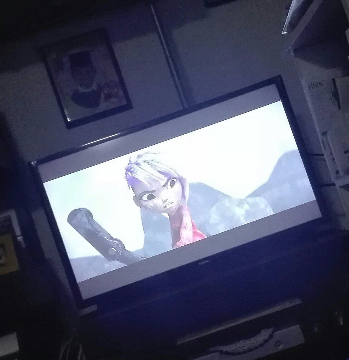 moritha_dm's tweet image. Por 72635 viendo #Robot7723 en #netflix 😊