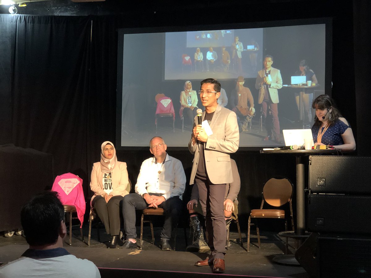 SPulim's tweet photo. Fireside chat: Being an empowered patient with @RasuShrestha @AtriumHealth @nickisnpdx @egerrit @MaramMPH “Lead with love” #HealthTechDaySXSW #SXSW2019 #sxsw #pinksocks #superheropatients https://t.co/fqStxjbC42