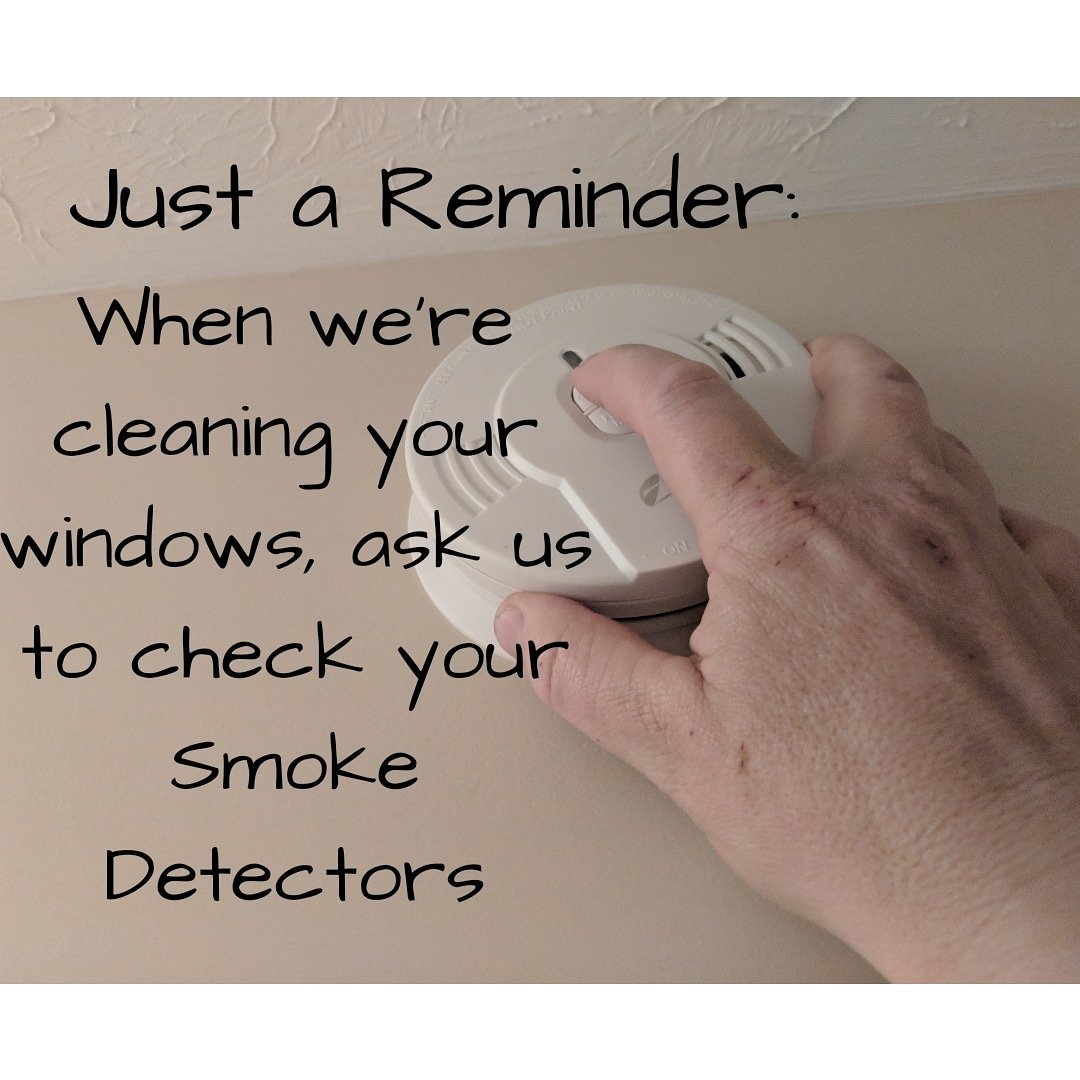 KnoxCleanWindow's tweet image. It's that time of year to check and replace the batteries in your smoke detector.