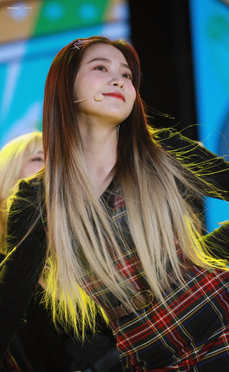 revearchived's tweet photo. 181104 ♡ #예리 *:･
˗ˏˋ©primcess305 ˎˊ- https://t.co/up9ngabWav