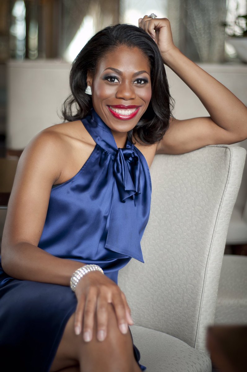 attilalondon's tweet image. Great central performance from American mezzo Chrystal E Williams in #LadyMacbethMtsensk @BirminghamOpera - both acting and vocally. Her sassiness and vulnerability was a huge part of the evening’s success. A gorgeous voice that never pushed, strained or tired. Just lovely.