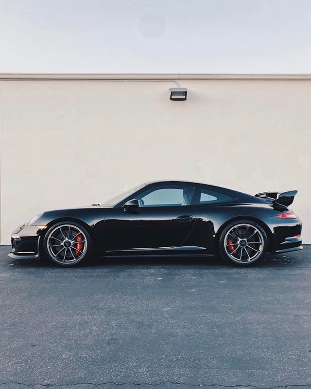 thegt3_'s tweet photo. the best profile in the world, made to glisten by @glazetechnica thanks for sharing!⠀⠀⠀⠀⠀⠀⠀⠀⠀
⠀⠀⠀⠀⠀⠀⠀⠀⠀
#thegt3 #porsche #gt3 #porschegt3 #newgt3 #911 #porsche911 #911gt3 #9912gt3 https://t.co/9hxEpfVFPS https://t.co/jURIpkxJIp