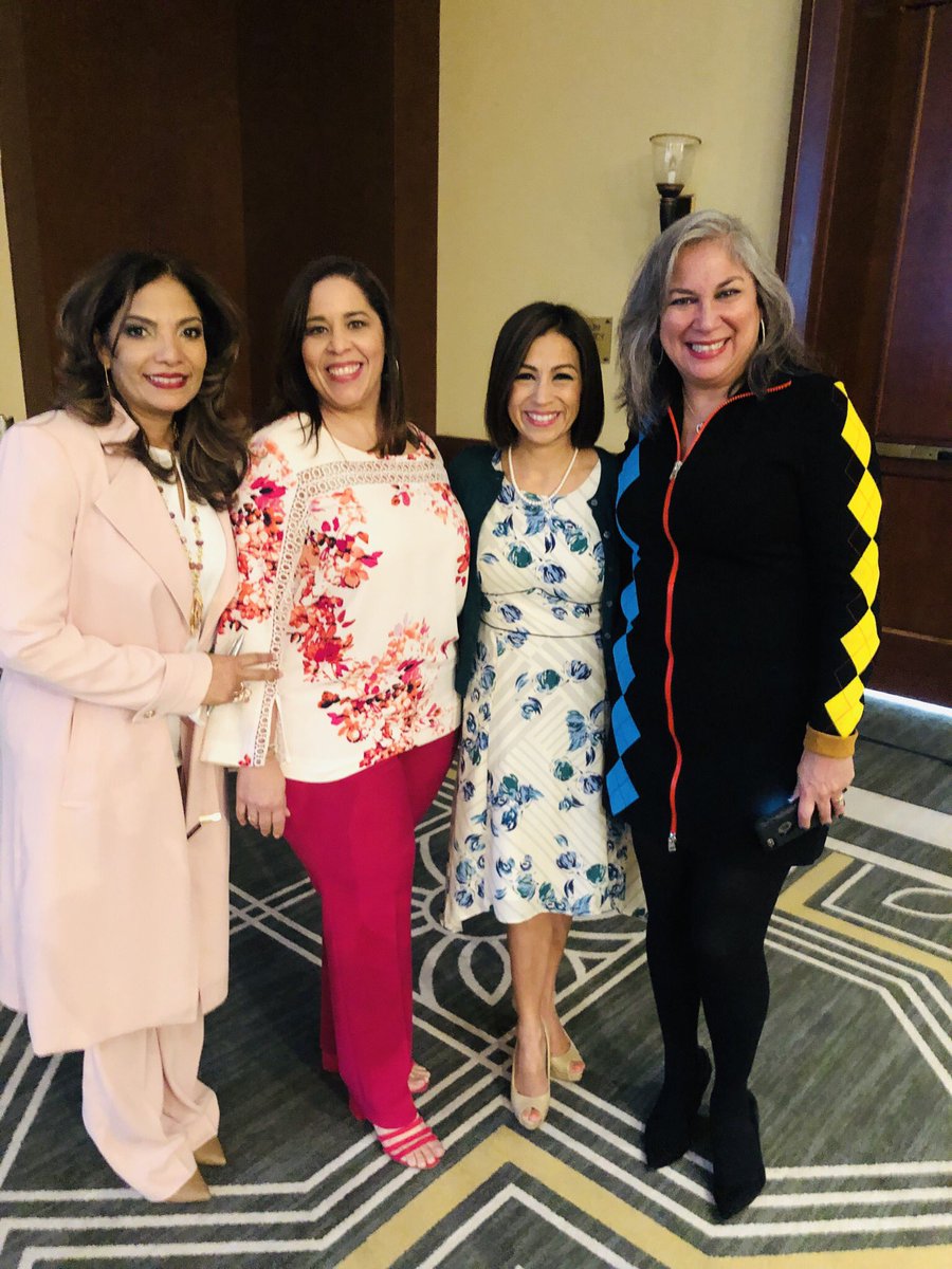 chogueTX's tweet photo. Honoring Amazing #Latina leaders in the Greater #Houston Area in Celebration of International Women’s Day 💐#TributoMujer2019 @SoloMujeresM #MujerDelAño #WomanOfTheYear @claudia_speaks 🙌🏽 #HispanasPoderosas #LatinaRoleModels💃🏽Reps #LaCongresista 🇺🇸 https://t.co/WKbgqXSkXz