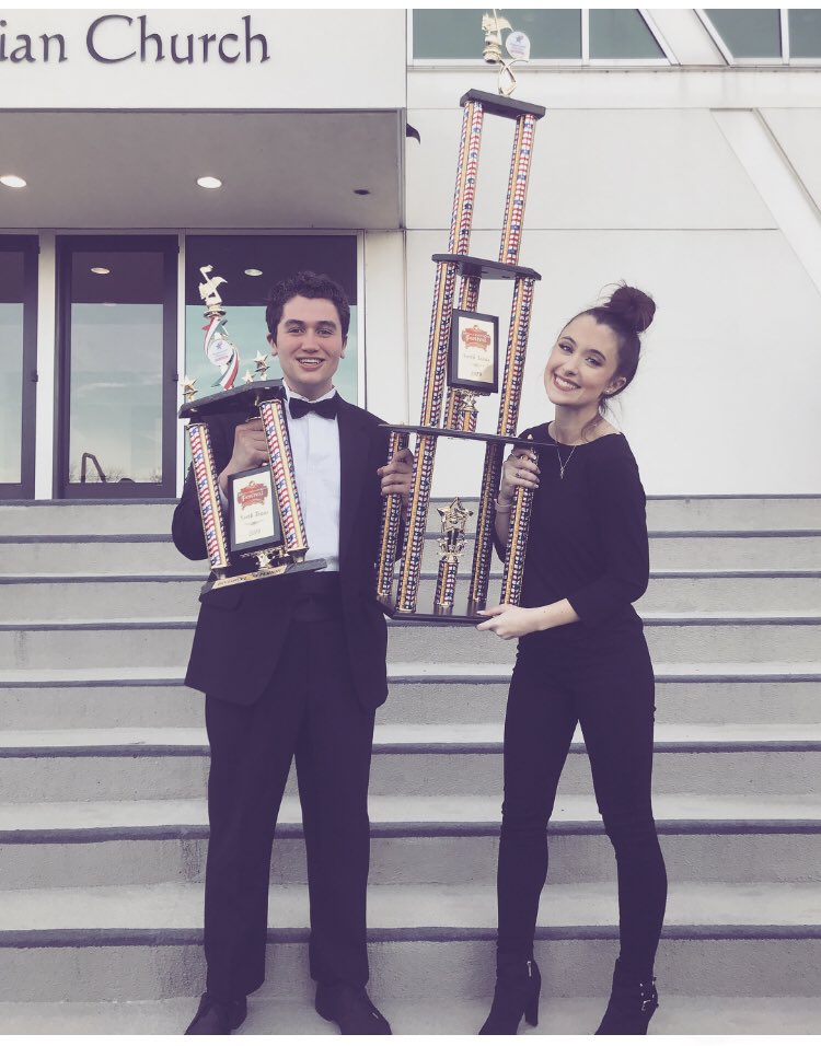 JaredGamber's tweet photo. TIMBER CREEK CHAMBER CHOIR- GRAND CHAMPIONS AT COMP! I’m so unbelievably proud of this group. First year at TC having a chamber choir and we’re already making history. Don’t sleep on us 🤷‍♂️ https://t.co/0BEUp9ohlu