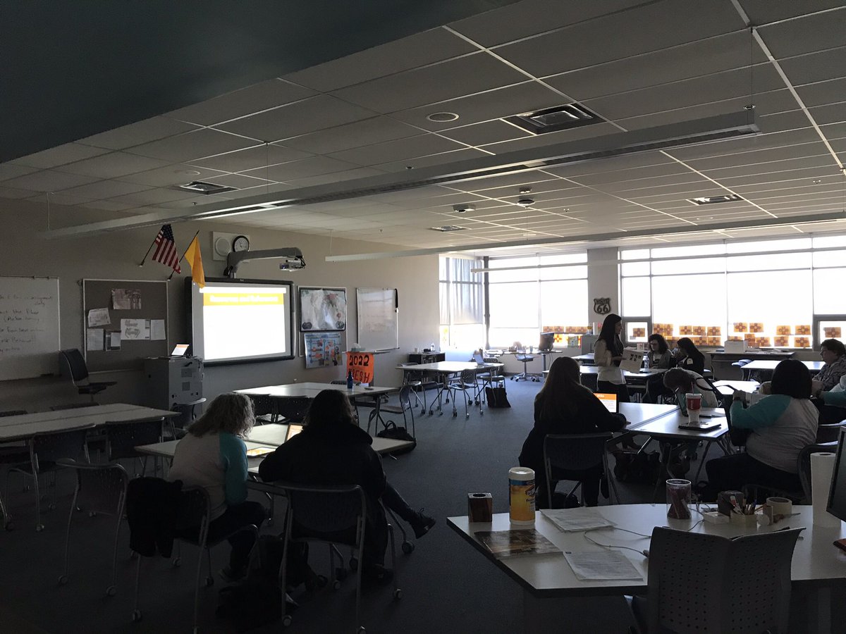 aqlobo's tweet photo. @Mrs_Isler presenting  #texttalks @ECET2NM Teacers excited to start this Monday with their students! Way to lead #ecet2nm @Principal_Myers https://t.co/sKUWlm9wId