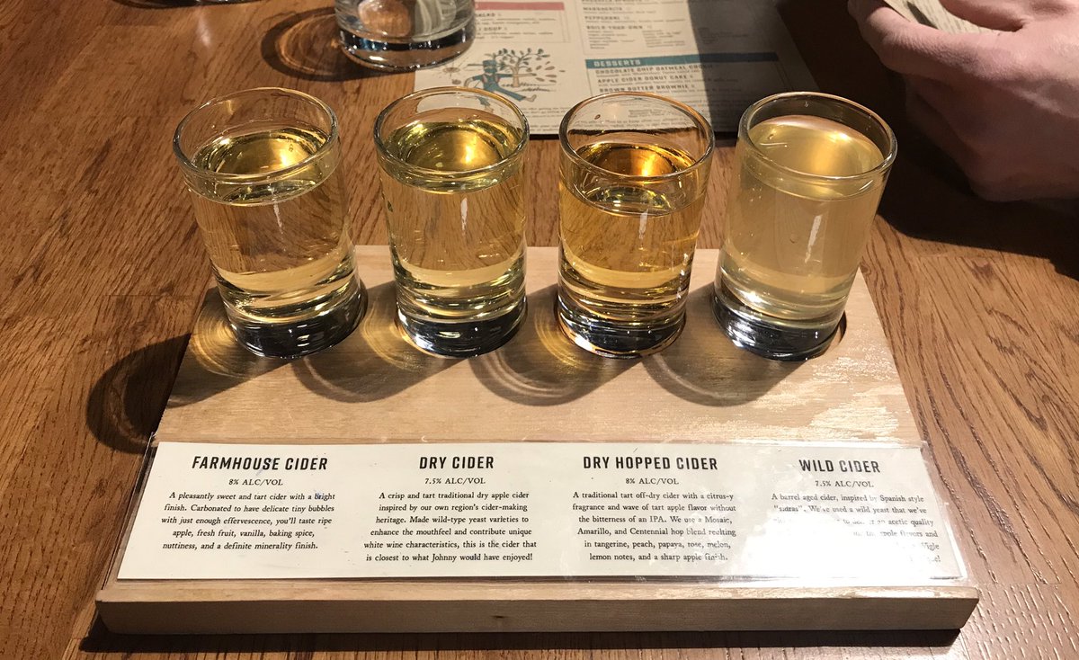 McGintyStudios's tweet image. Cider flight. INFINITELY too fancy for my low brow tastes. I’mma fuck these up. #threadbare