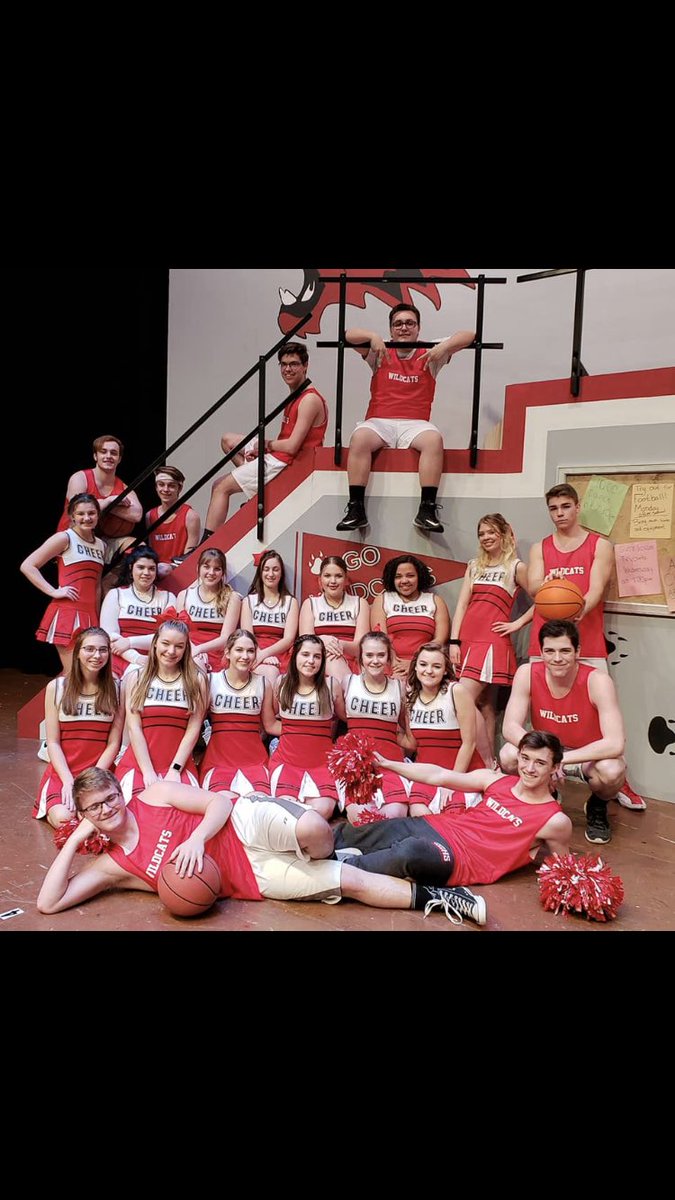 ECDRAMAC's tweet image. The cast of HSM is pumped to put on an awesome show for you guys in 5 days!!! The crazy love story of Gabriella Montez and Troy Bolton as they navigate their way through high school and its many dramatic experiences is one you definitely don’t want to miss!