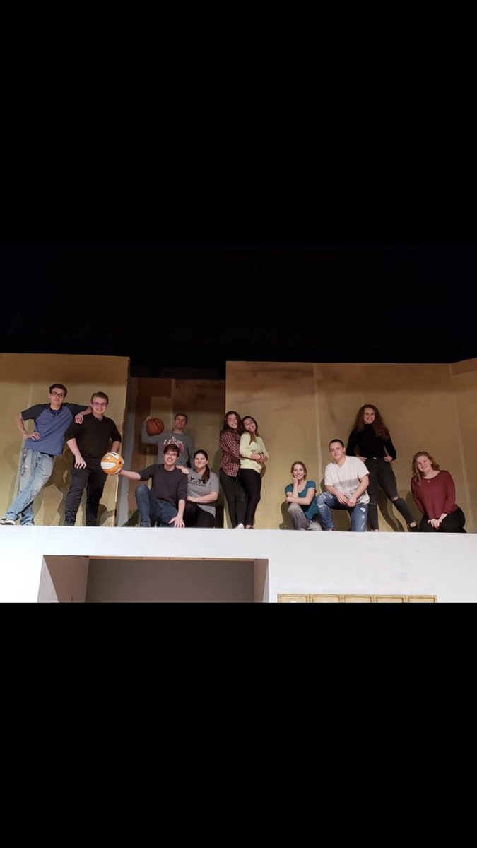 ECDRAMAC's tweet image. The cast of HSM is pumped to put on an awesome show for you guys in 5 days!!! The crazy love story of Gabriella Montez and Troy Bolton as they navigate their way through high school and its many dramatic experiences is one you definitely don’t want to miss!