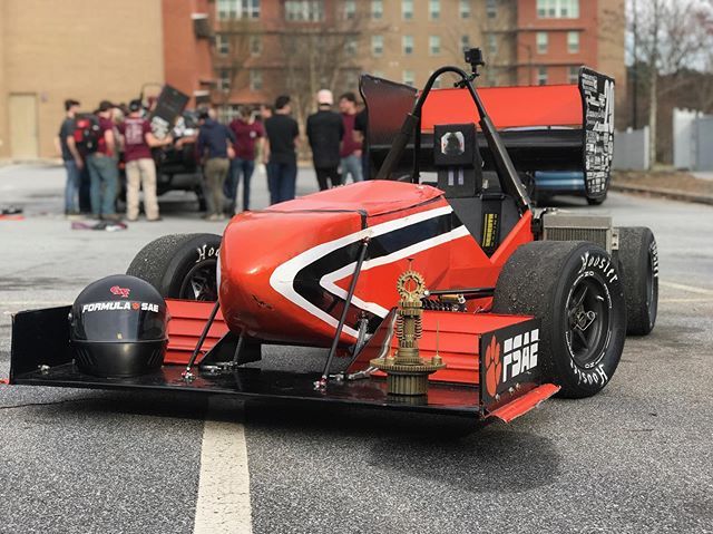 ClemsonFSAE's tweet photo. Coming home with 🥇 from the Formula South Invitational today. Congratulations to @ksumotorsport for your second and third place finishes and to @gator.motorsports and @msufsae for the fierce competition! Thank you @ksumotorsport for hosting yet anoth… https://t.co/BSonvpaW6w https://t.co/1RBBWtiAuf