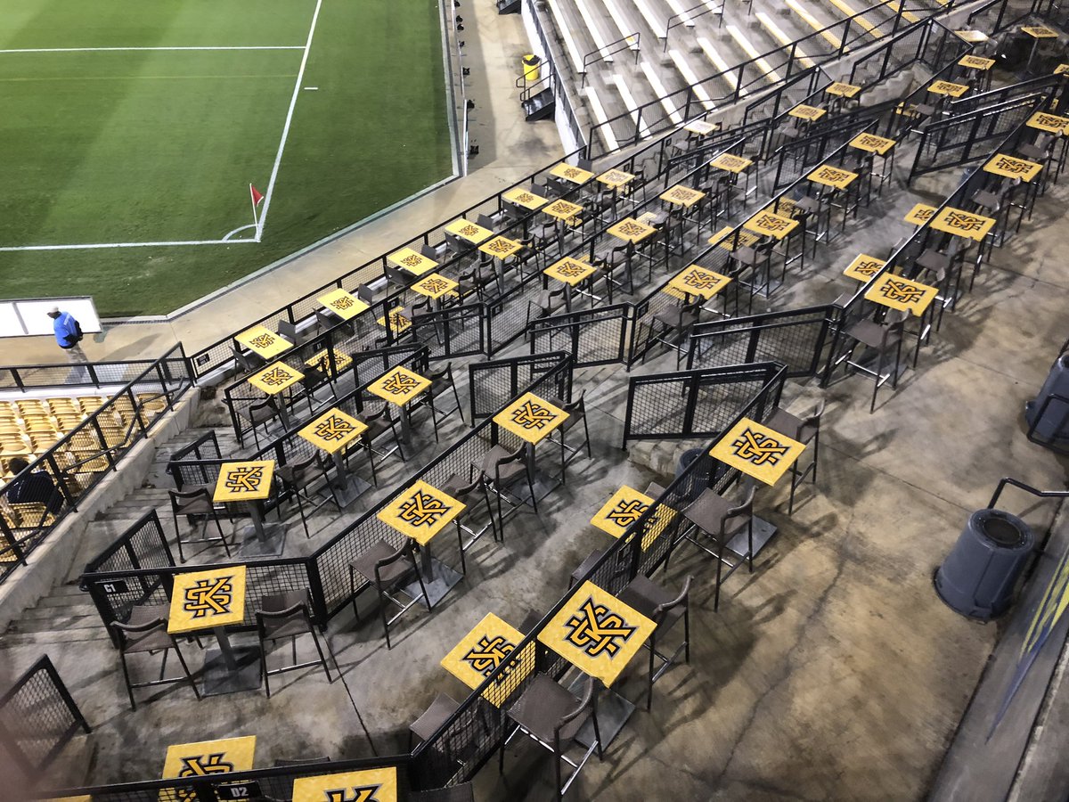 itslegaltender's tweet image. Different football match experience already. #ATL2