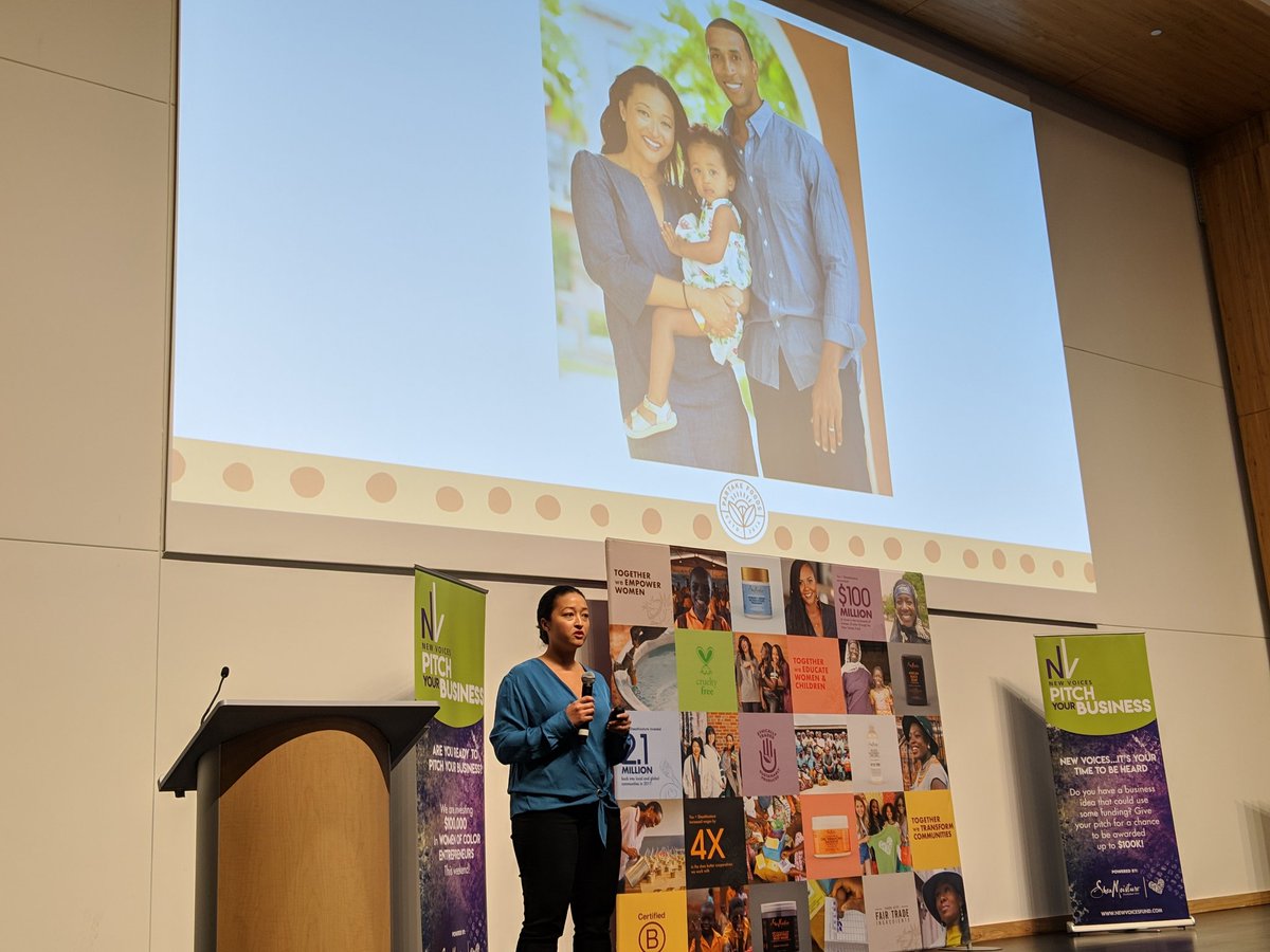 Salute to <a href="/Backstage_Cap/">Backstage Capital</a> Headliners (and more importantly, my sisters) @ShearShareCOO (<a href="/shearshare/">ShearShare, Inc.</a>) and Denise (<a href="/PartakeFoods/">Aerodrome</a>)! Y'all both CRUSHED your presentations. <a href="/mvmt50/">mvmt50</a> Pitch Black @ UT.