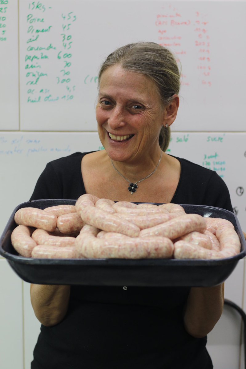 Así estamos llevando el Slow Camp, encuentro anual de Slow Food Uruguay, jornadas de discusión, aporte de ideas y construcción de la agenda 2019. Y además taller de embutidos por Laurence Lamare. <a href="/SlowFoodUruguay/">SlowFoodUruguay</a>