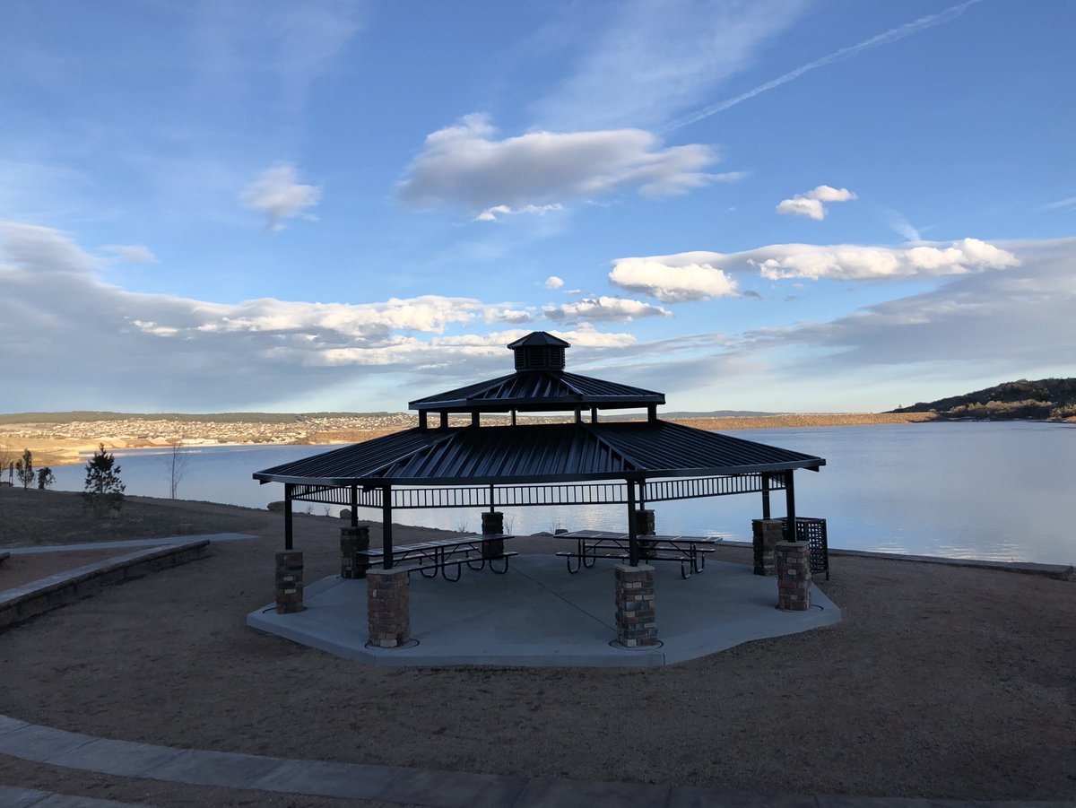ForestLakesCo's tweet photo. Sunshine, beautiful blue skies, and the snow begins to melt. 
#forestlakescolorado #bristleconelake #monumentcolorado https://t.co/of1KCHxqoa