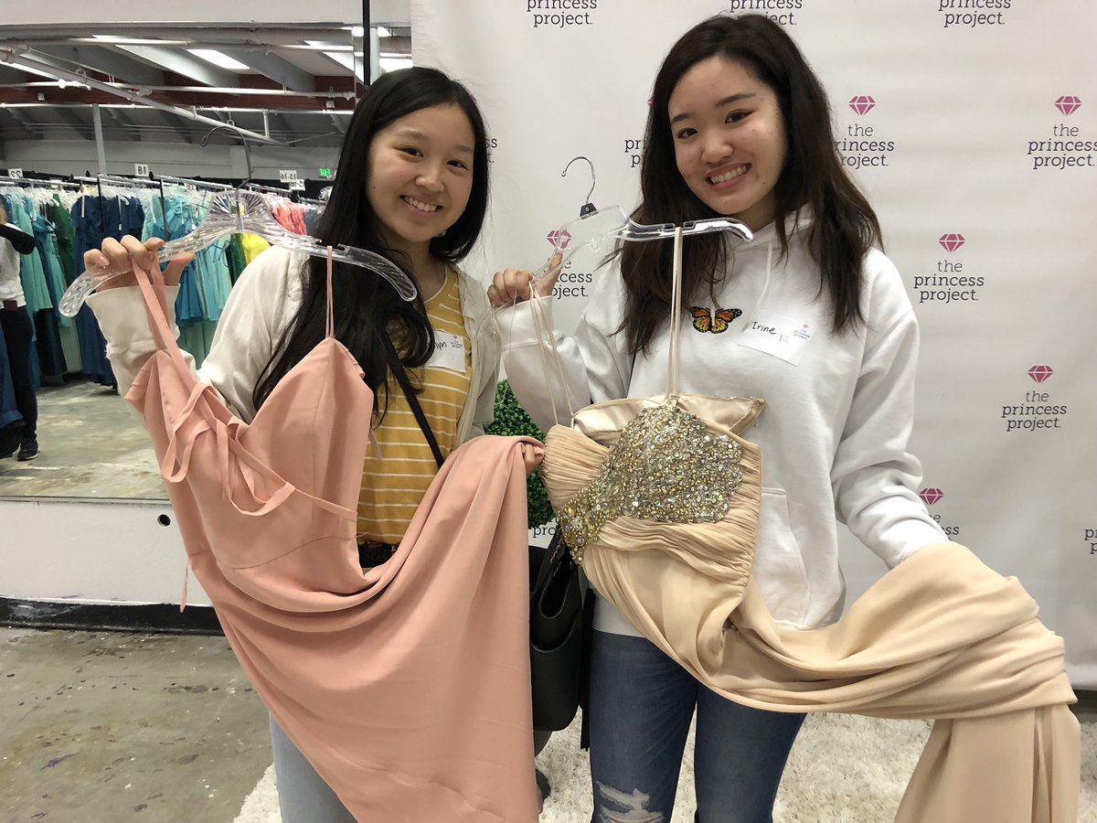 Princessprojsv's tweet photo. First day of giveaways! We’re here till the 19th. Come sign up ✨ https://t.co/2qtdp8QiKN