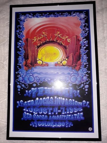 SkinItBackMedia's tweet photo. @phishnet A little help from anybody out there. I have this original framed mint 96 red rocks poster with serial numbers on back of frame. Can't find the value https://t.co/P0Q0Qn3Pah