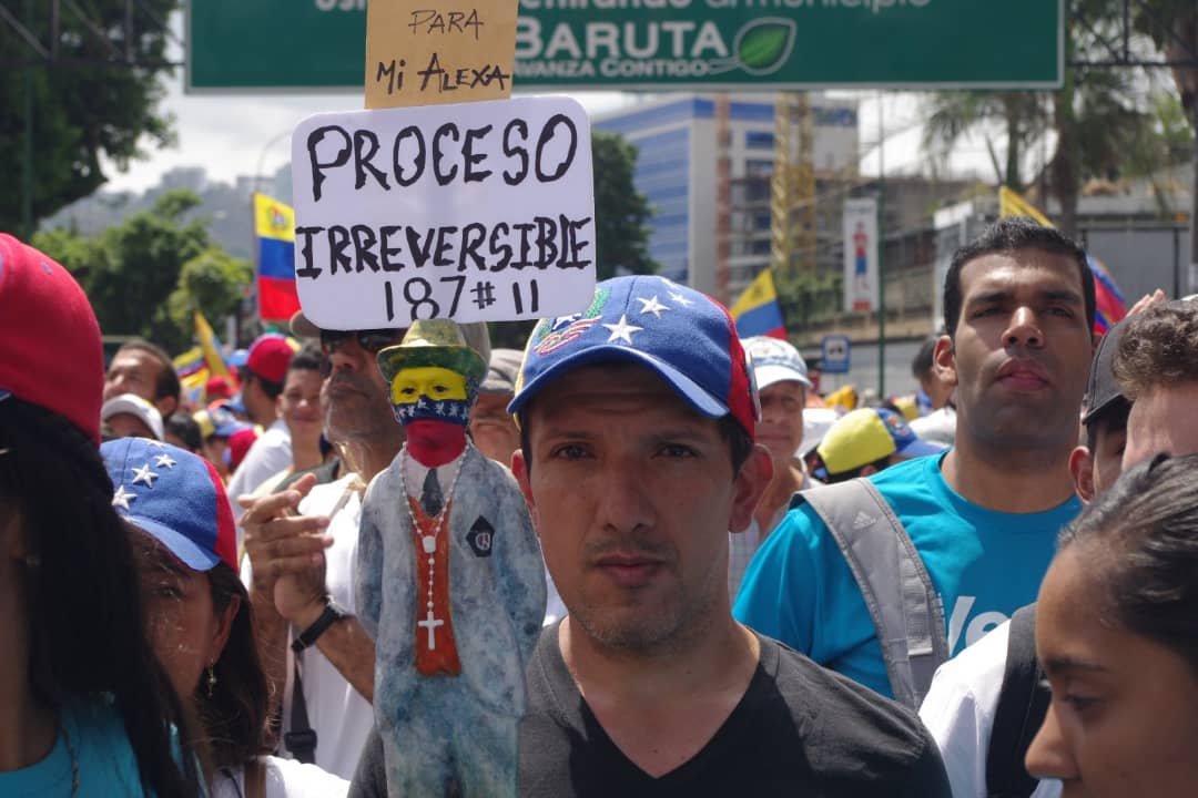 VenteVenezuela's tweet photo. #EnFotos | Venezuela entera grita LIBERTAD. Es momento de que el mundo nos apoye. La @AsambleaVE debe aplicar el 187. #VenteConTodo https://t.co/9Fh3P11nl7