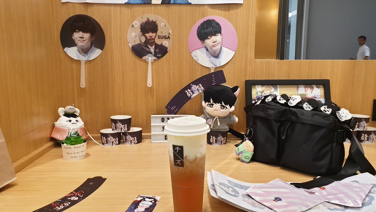 Junhee_Cheol's tweet photo. YEA finally here！！！
@SD_Project2018 
#Sweet_As_SUGA 
come find me for the GA~~~ https://t.co/k3mdOI3UBw