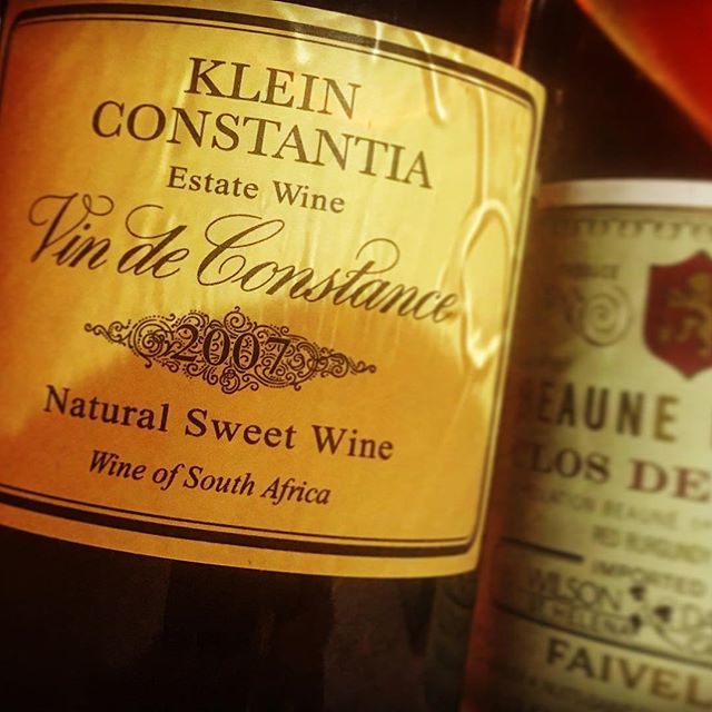 jollyrogervin's tweet photo. So delicious 😋🍷🙌
#kleinconstantia #southafricanwine #wineofsouthafrica #southafricawine #naturalsweetwine #2007vintage #vindeconstance https://t.co/OAJjT12YIP