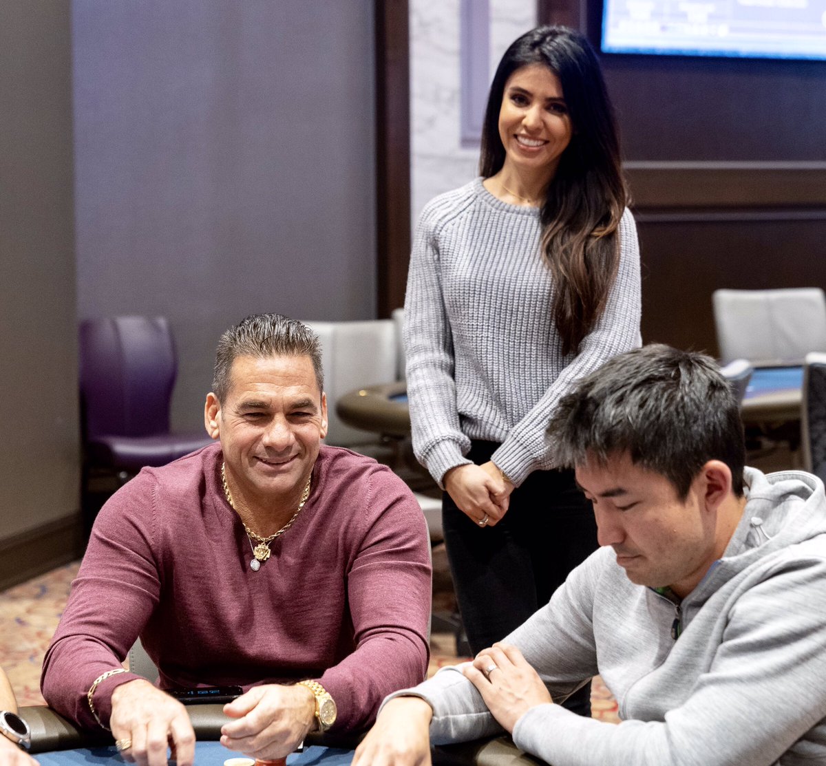 TugbaERCAN's tweet photo. Last break of Day 1B here at #WPTRollingThunder. Got to catch up w/ some of the notables today @flyinlyons, Caldo, @Pingdotcom, and @AllenKessler. Catch up with me tonight at the @WPT Champions Club dinner at the High Steaks Steak House at 8:30pm tonight @Thunder_Valley 😎♠️♥️ https://t.co/SzmVfqx5tE