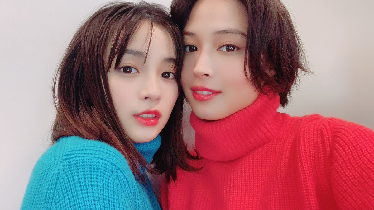 広瀬すず 今日で姉妹写真展最終日です 是非 広瀬すず 今日で姉妹写真展最終日です 是非