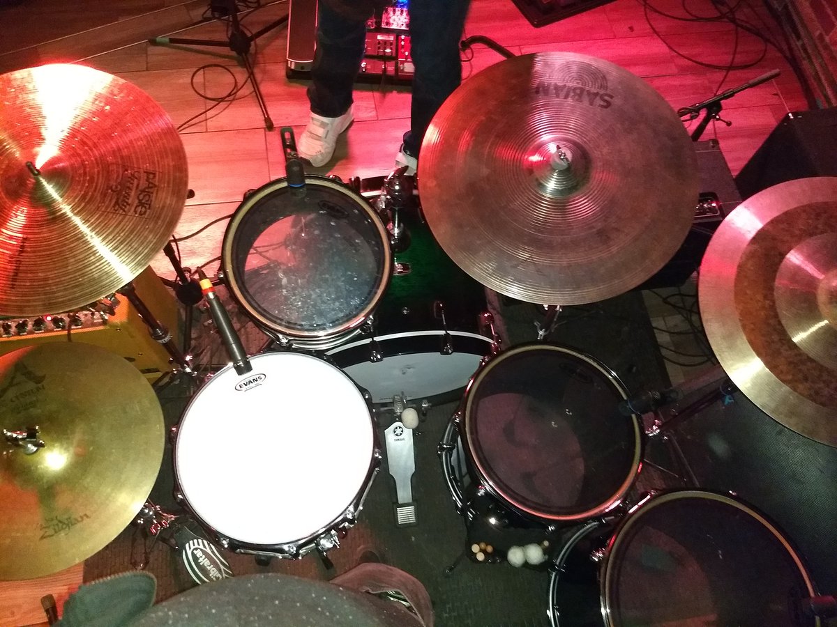 last @sunkofficial tour date (for now) tonight in St. John! same room (@teampepps), same gear, new fun <3