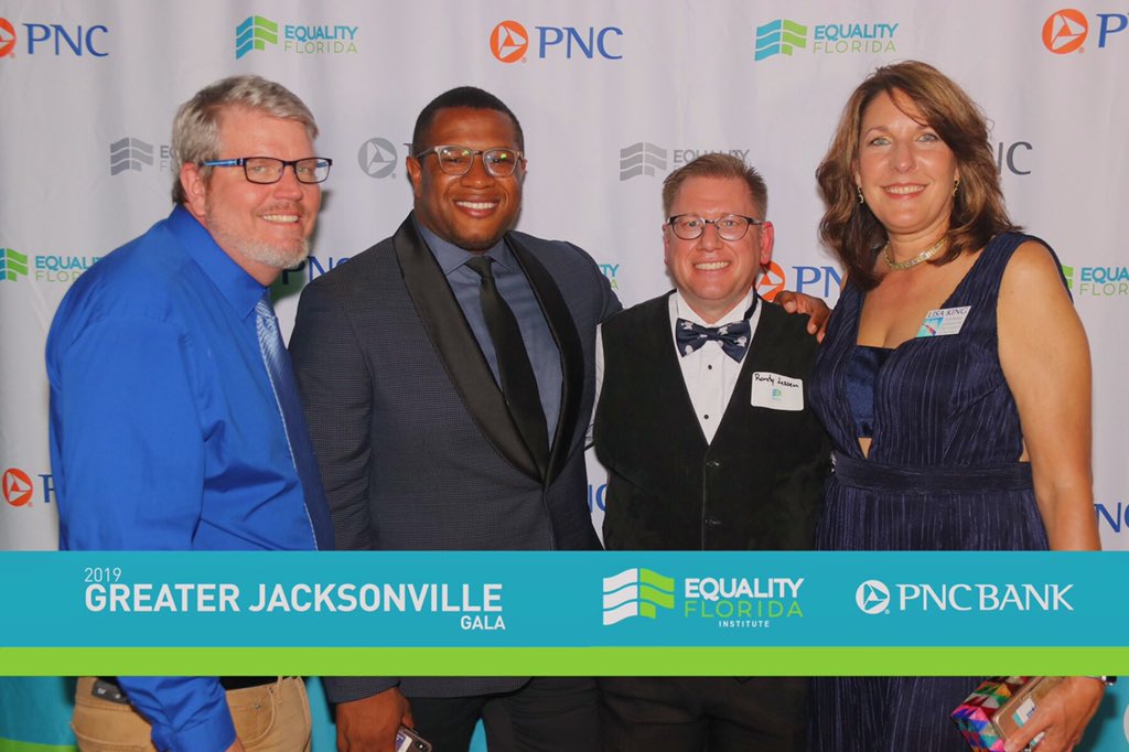 DanielHenryJAX's tweet photo. Great to see so many friends at the @equalityfl gala. What more could I ask for on a Saturday night ππ³οΈβπ!
@kingforJAX, @polsonforjax, @haleigh_hutch, @Kevin_Clair_Jax, @jimmy_peluso, @SunnyGettinger
#jaxpol #flapol #EqualityFL https://t.co/ibNLczxKVy