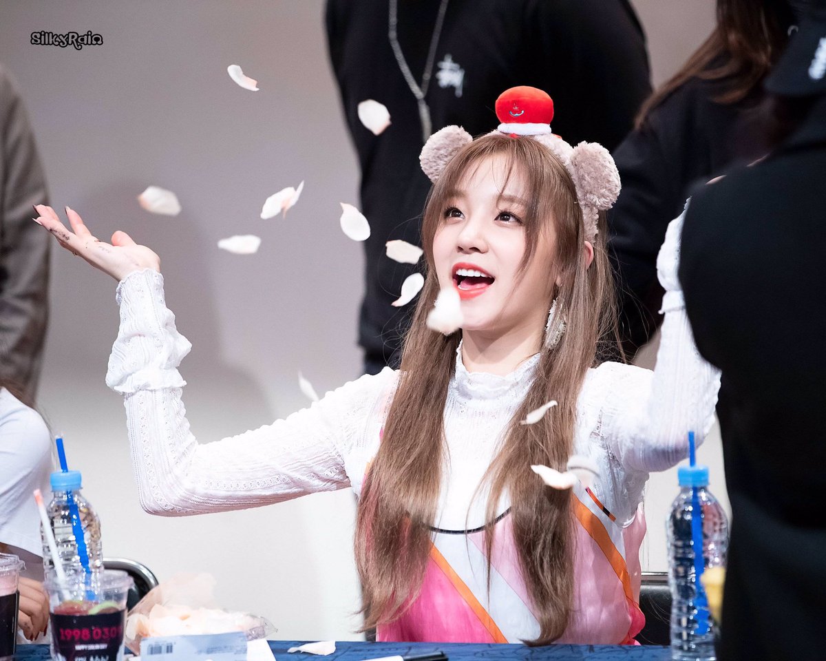 yuqi pics tweet media