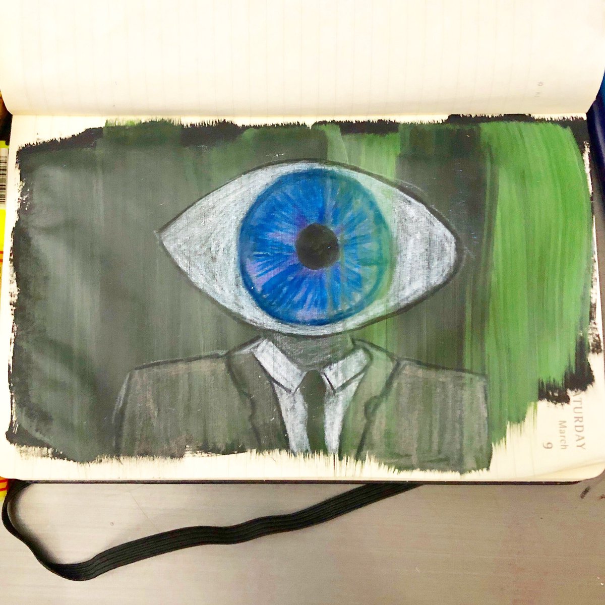 68/365 #everydayeye today, paint and pencil in my #moleskine
#losangelesartists #sketchbook #dailysketch #goldenacrylics #art
#madeinla #homedecor #silverlake #losangeles #losangelesart #drawing #painting #contemporaryart #eyeball
#allseeingeye #eye #prismacolor