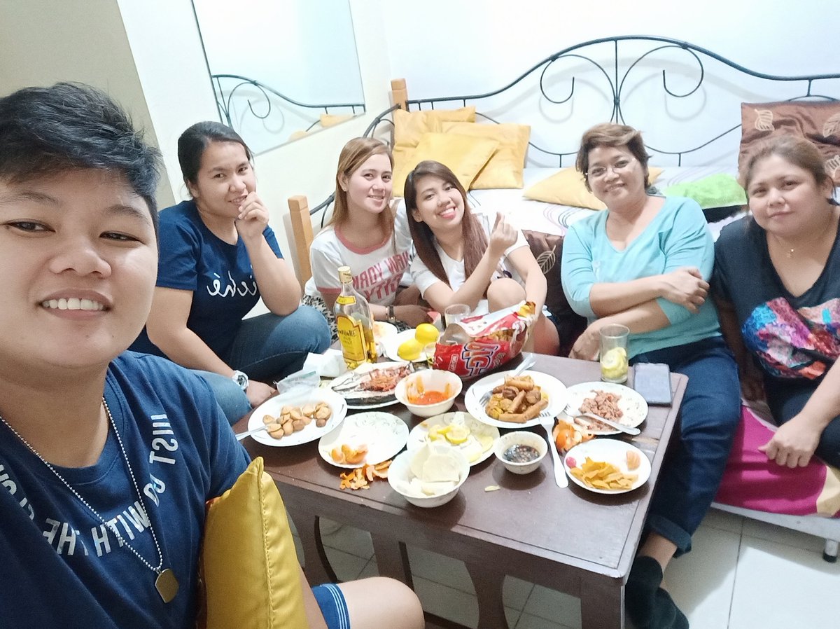 Nhixtheexplorer's tweet photo. Hi @glaizaredux ... Kami nga pala ung bunga ng #TriptoBaler mo..๐ thank you ksi dahil sayo nabuo ang friendship na to..yahoo!!! We Love you G... Mis kna namin..๐
From Us.. #TeamBaler https://t.co/02SqqrD97W