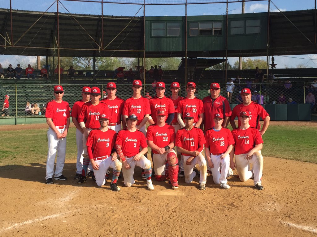77coach77's tweet photo. Another great weekend in our favourite place Weimar Texas. Cardinals win a Sat double header to finish weekend off at 3-1.  Can’t say enough about the great people of Weimar. https://t.co/7C47rrieoz