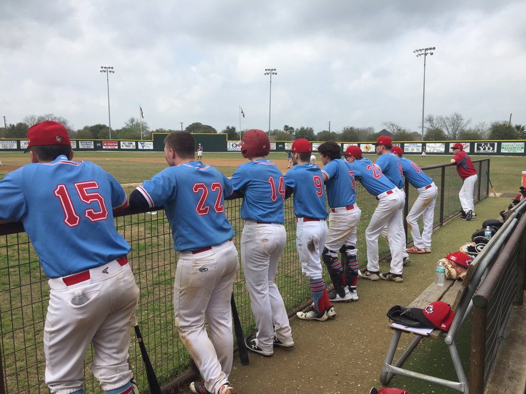77coach77's tweet photo. Another great weekend in our favourite place Weimar Texas. Cardinals win a Sat double header to finish weekend off at 3-1.  Can’t say enough about the great people of Weimar. https://t.co/7C47rrieoz