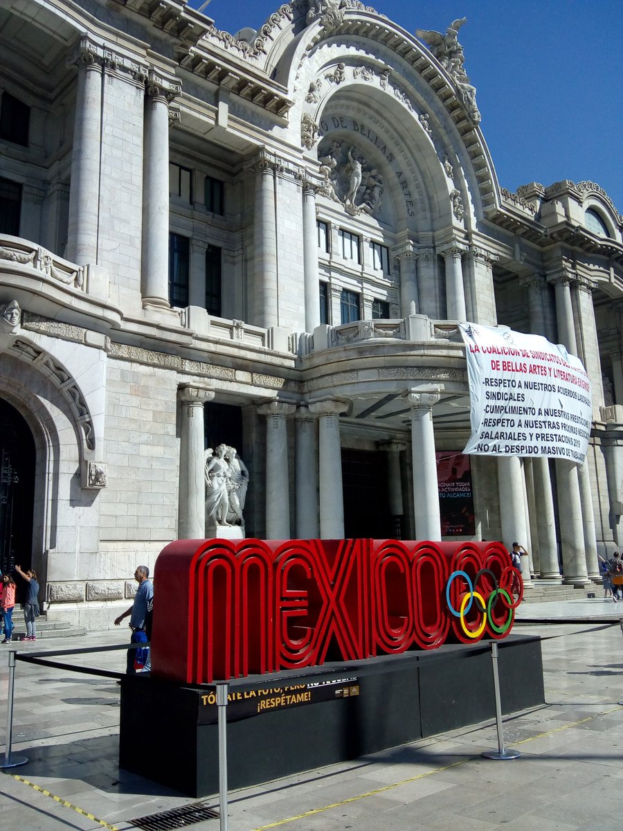 BluUniverse's tweet photo. México 68 recuerdos he historia con el espectacular fondo de @bellasartesinba #inba #edinba #gay #EdoMex #CDMX #diseñomexico #desing https://t.co/8c6ghkDTzy