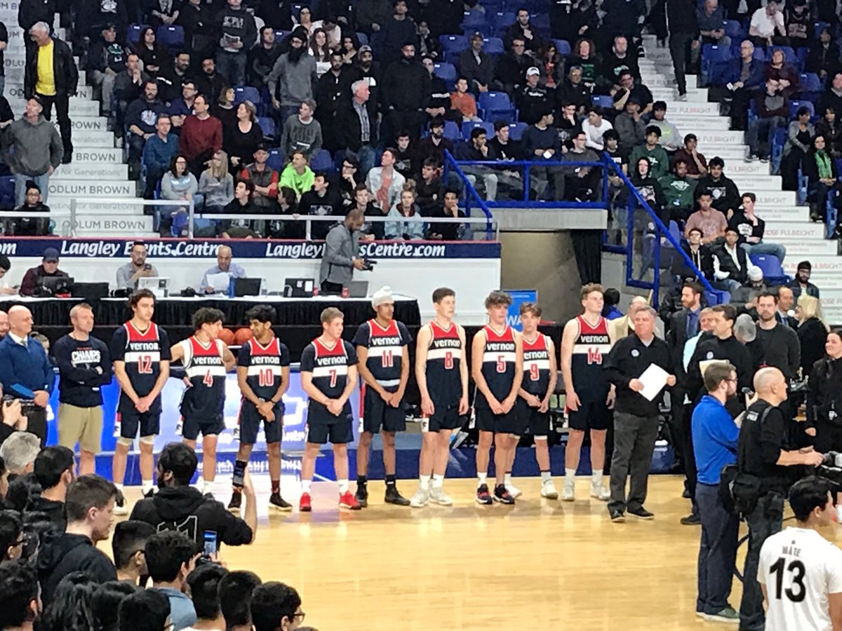angusreid64's tweet photo. Hold your head up high ⁦@VernonSecondary⁩ - so proud of you boys. No private coaching, no outsourced paid high performance team training. Just a great group of kids that have played together for a long time. What high school sports SHOULD be. So good to see. #proud https://t.co/jj7Qu8MRUk