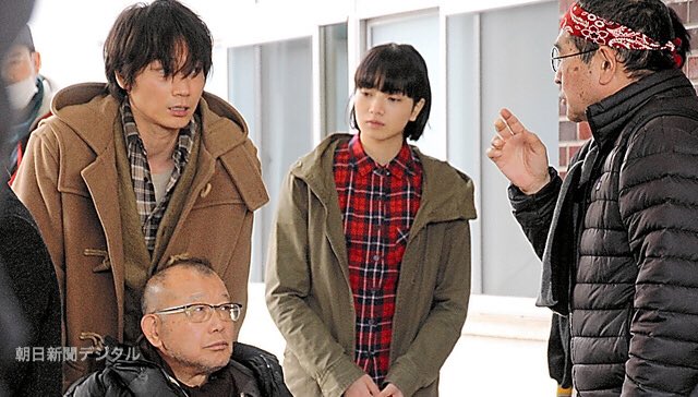 Haruka Nana Komatsu Go Ayano And Tsurube Shofukutei With Director Hirayama In Nagano For The Shooting Of Closed Ward Theatrical Release Next November 小松菜奈 閉鎖病棟 綾野剛 T Co Nlujkregtm
