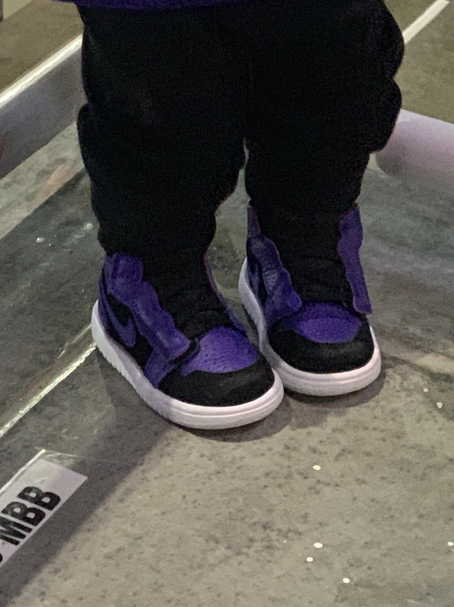 Prough's tweet image. 2 Championships in 1 night! First, Smith wins the Baby Race at Halftime &amp;amp; the Cats follow it up with the Big 12 title! #Big12Champs